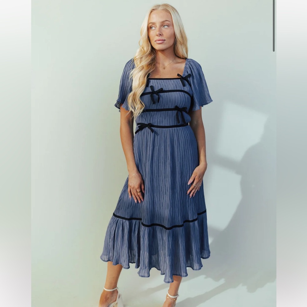 Blue Bow Midi Dress Short Sleeve